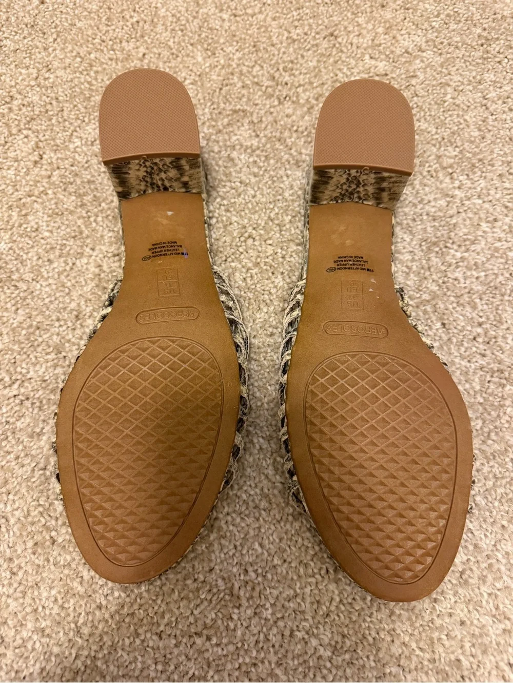 Aerosoles Heel Rest Faux Snakeskin slip on strappy sandals heels 11 NEW no box